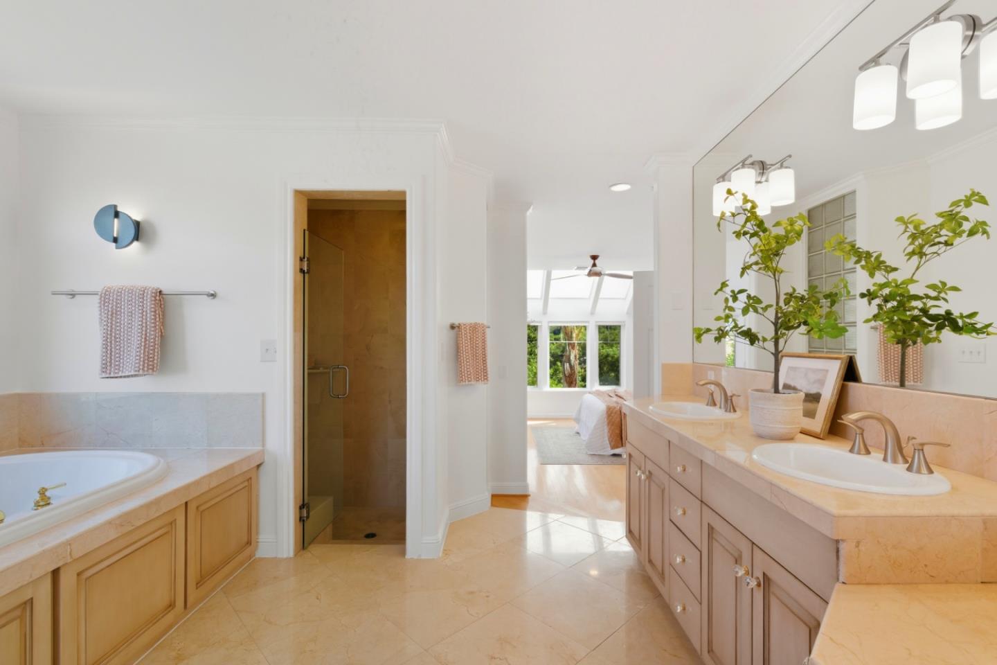 Detail Gallery Image 28 of 71 For 2983 Holiday Ct, Morgan Hill,  CA 95037 - 4 Beds | 3/1 Baths