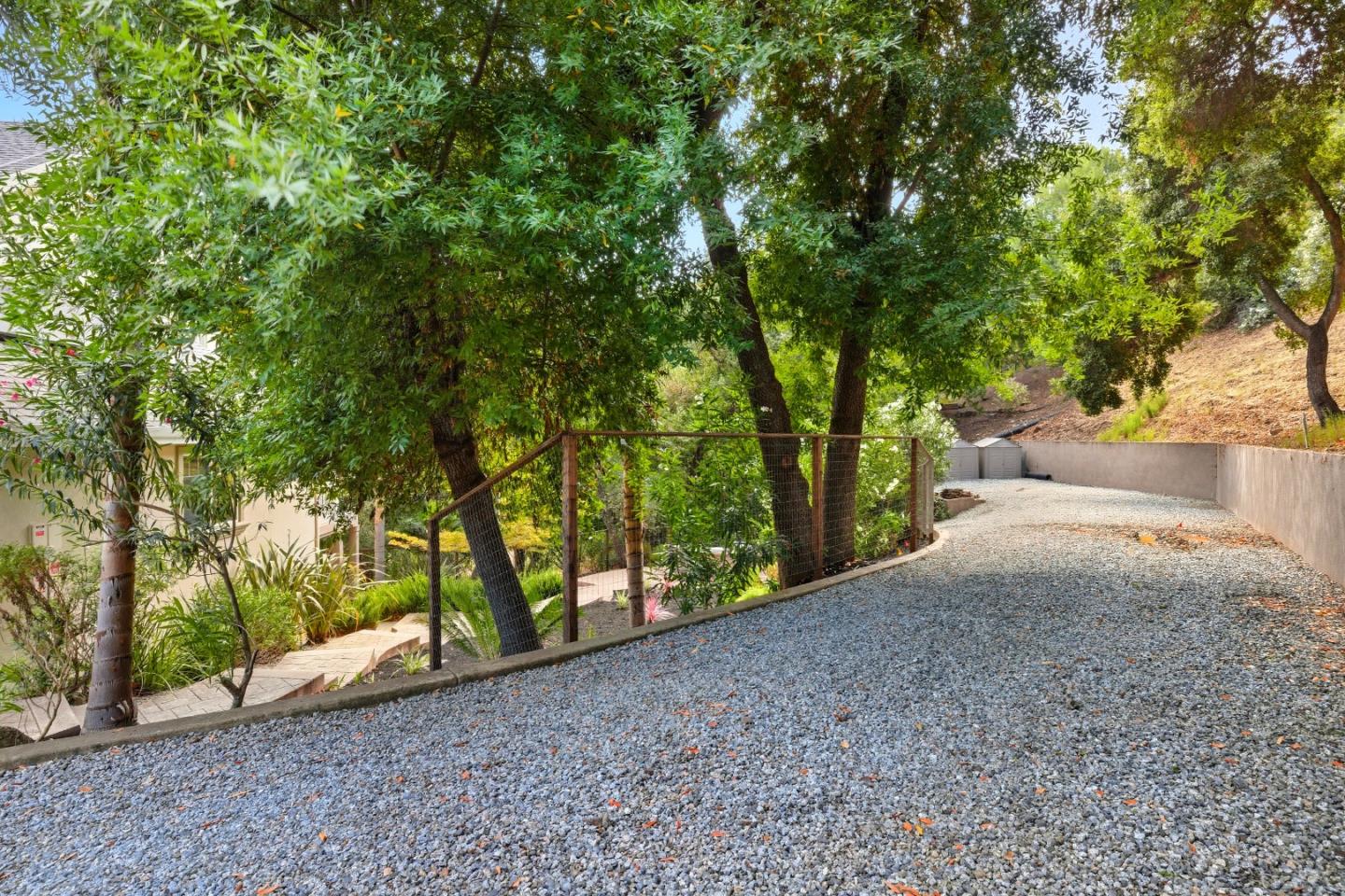 Detail Gallery Image 65 of 71 For 2983 Holiday Ct, Morgan Hill,  CA 95037 - 4 Beds | 3/1 Baths