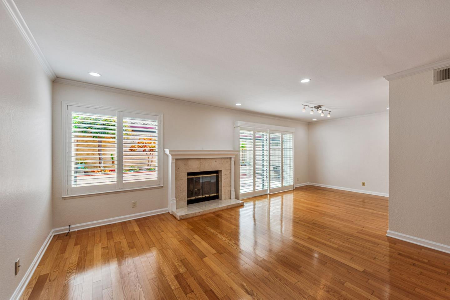 Detail Gallery Image 36 of 52 For 6354 Jarvis Ave, Newark,  CA 94560 - 2 Beds | 2 Baths