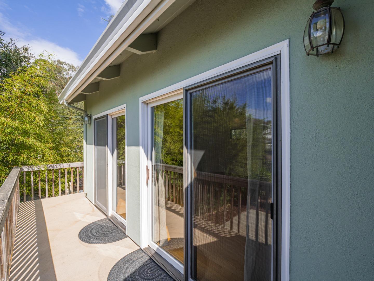 Detail Gallery Image 38 of 62 For 1459 High St, Santa Cruz,  CA 95060 - 5 Beds | 4 Baths