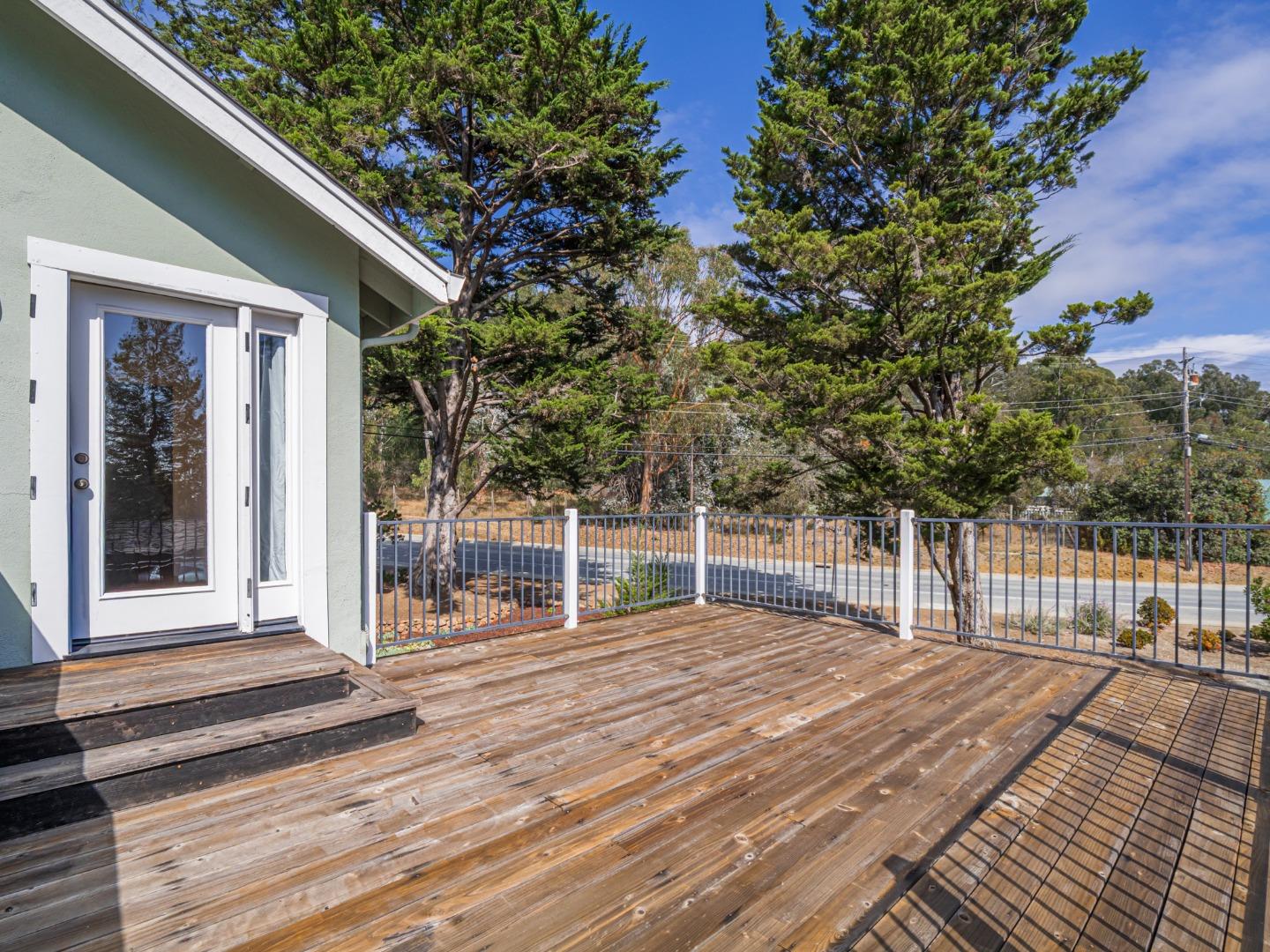 Detail Gallery Image 44 of 62 For 1459 High St, Santa Cruz,  CA 95060 - 5 Beds | 4 Baths