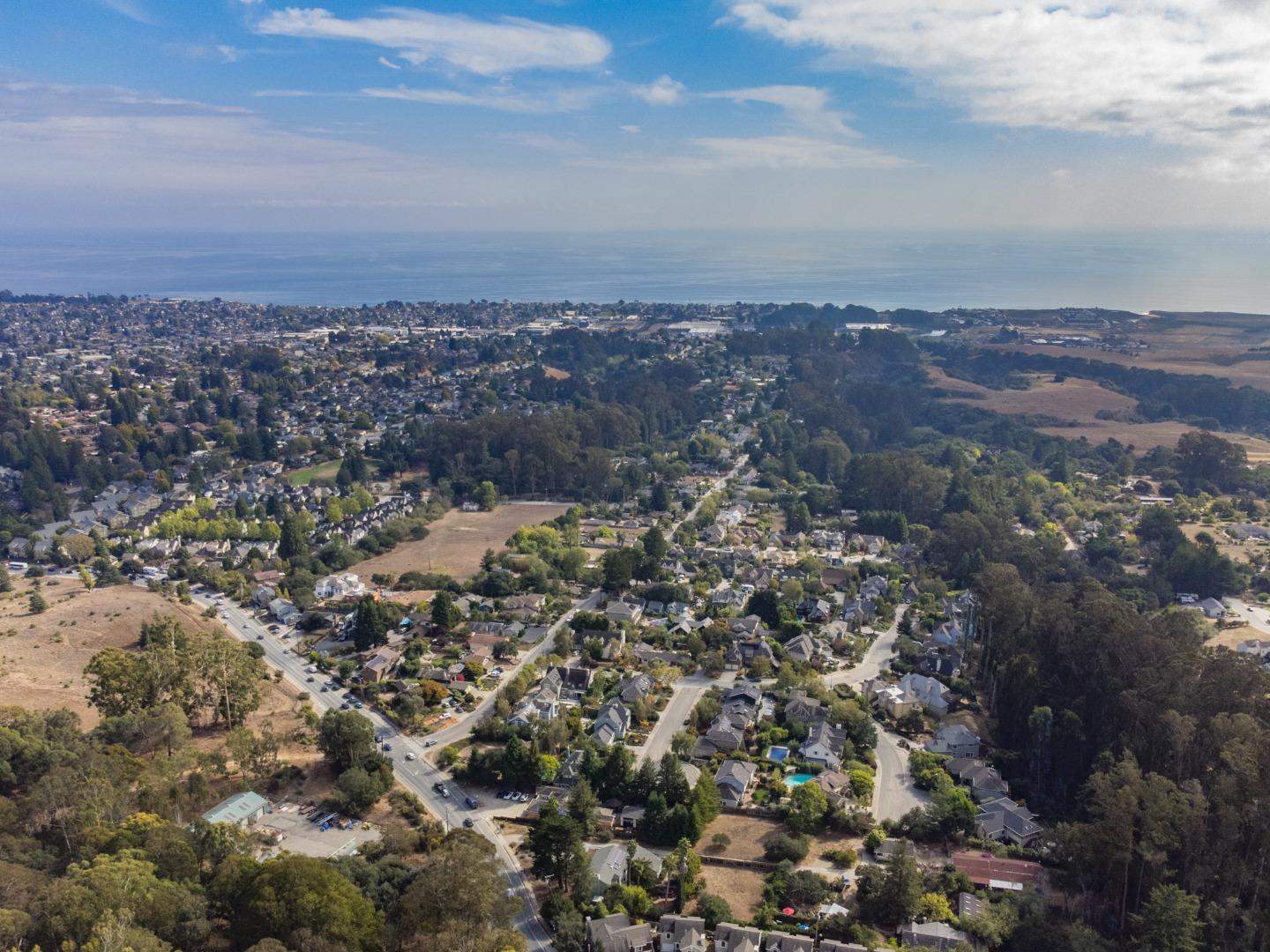 Detail Gallery Image 55 of 62 For 1459 High St, Santa Cruz,  CA 95060 - 5 Beds | 4 Baths