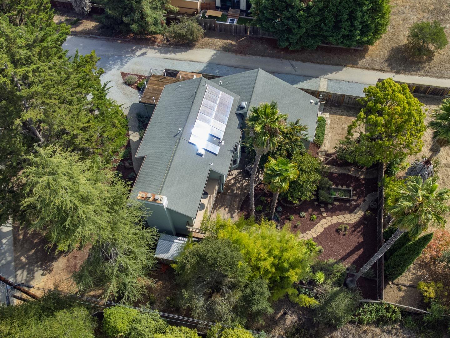 Detail Gallery Image 56 of 62 For 1459 High St, Santa Cruz,  CA 95060 - 5 Beds | 4 Baths