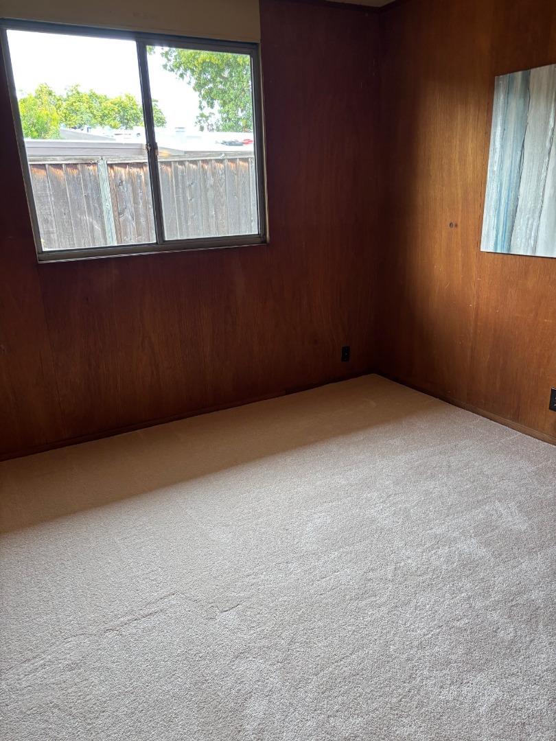 Detail Gallery Image 16 of 18 For 3946 Louis Rd, Palo Alto,  CA 94303 - 3 Beds | 2 Baths