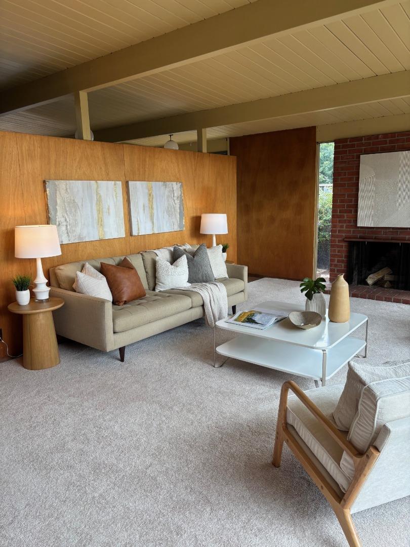 Detail Gallery Image 9 of 18 For 3946 Louis Rd, Palo Alto,  CA 94303 - 3 Beds | 2 Baths