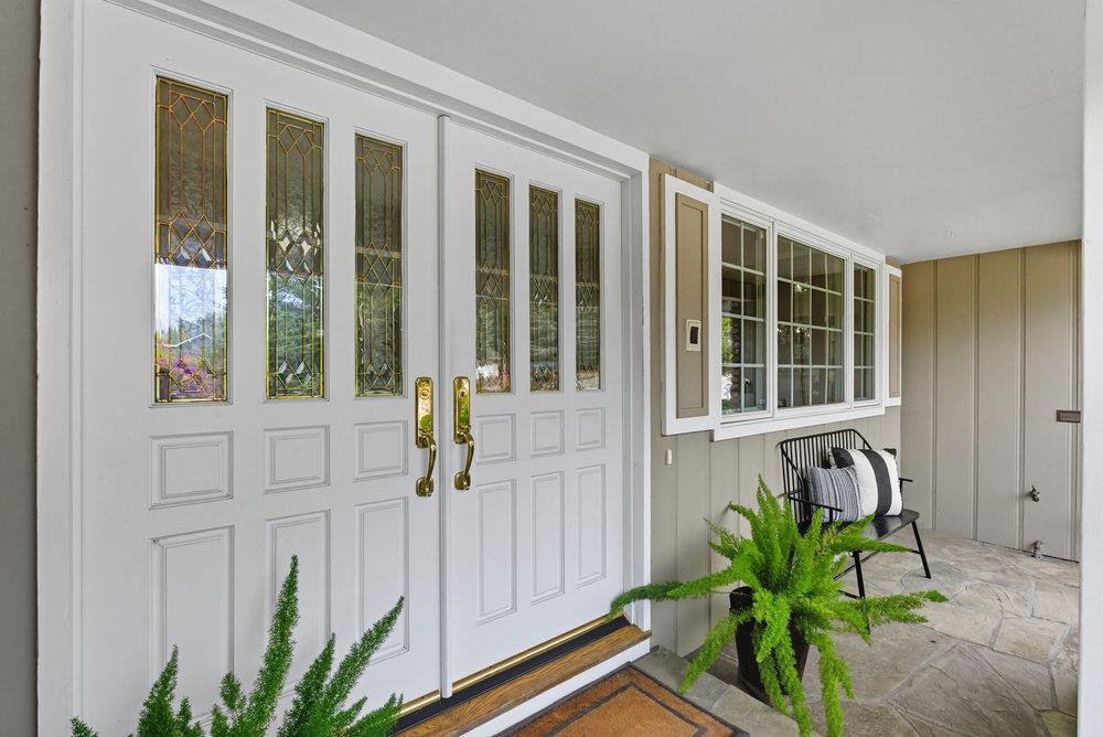 Detail Gallery Image 6 of 56 For 2955 Trousdale Dr, Burlingame,  CA 94010 - 4 Beds | 2 Baths