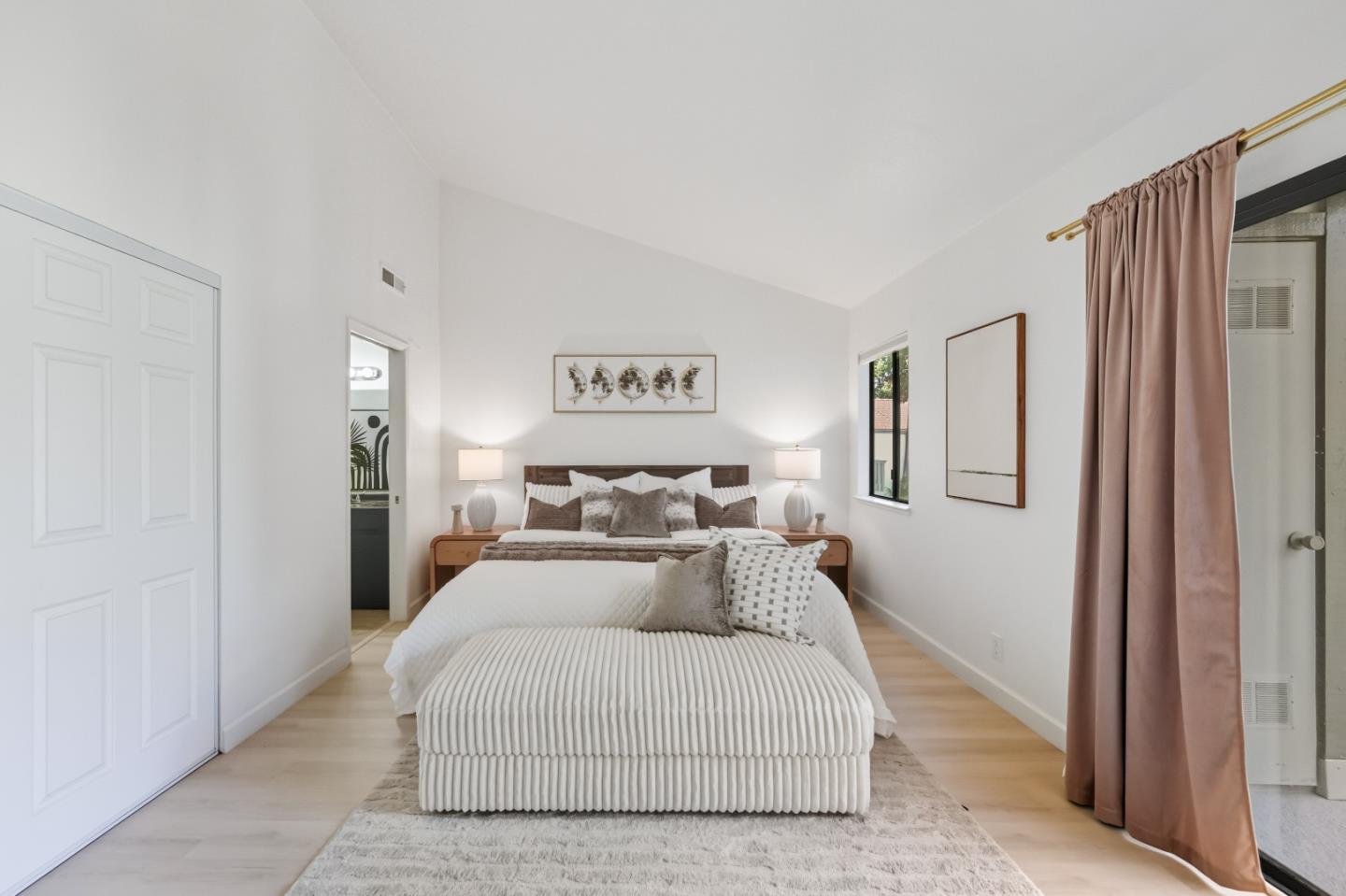 Detail Gallery Image 46 of 63 For 154 Granada Dr, Mountain View,  CA 94043 - 3 Beds | 2/1 Baths