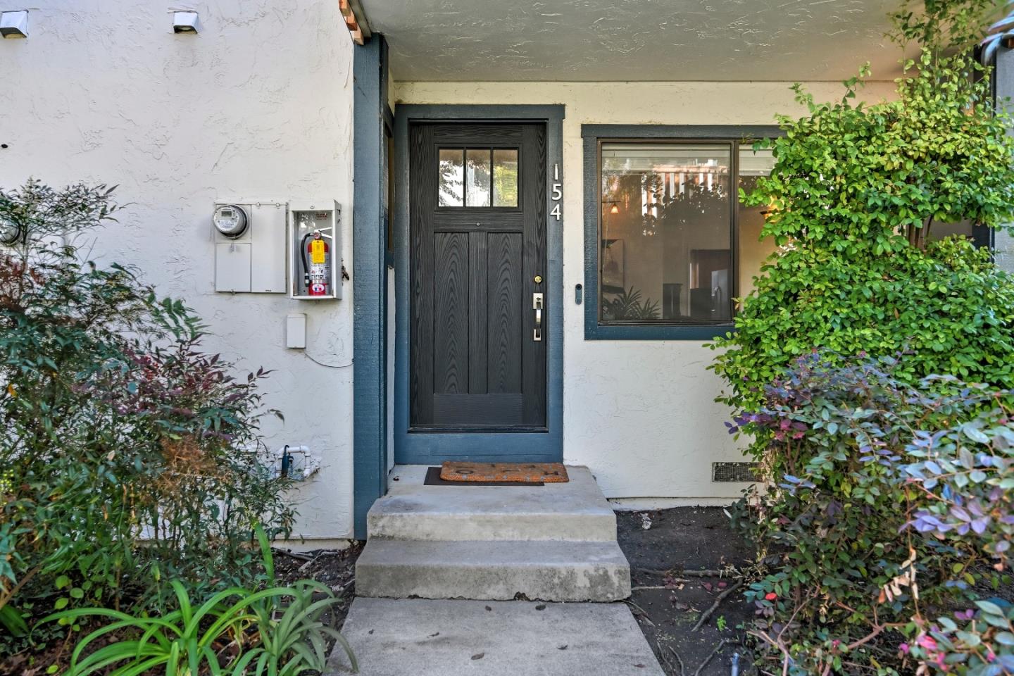Detail Gallery Image 57 of 63 For 154 Granada Dr, Mountain View,  CA 94043 - 3 Beds | 2/1 Baths
