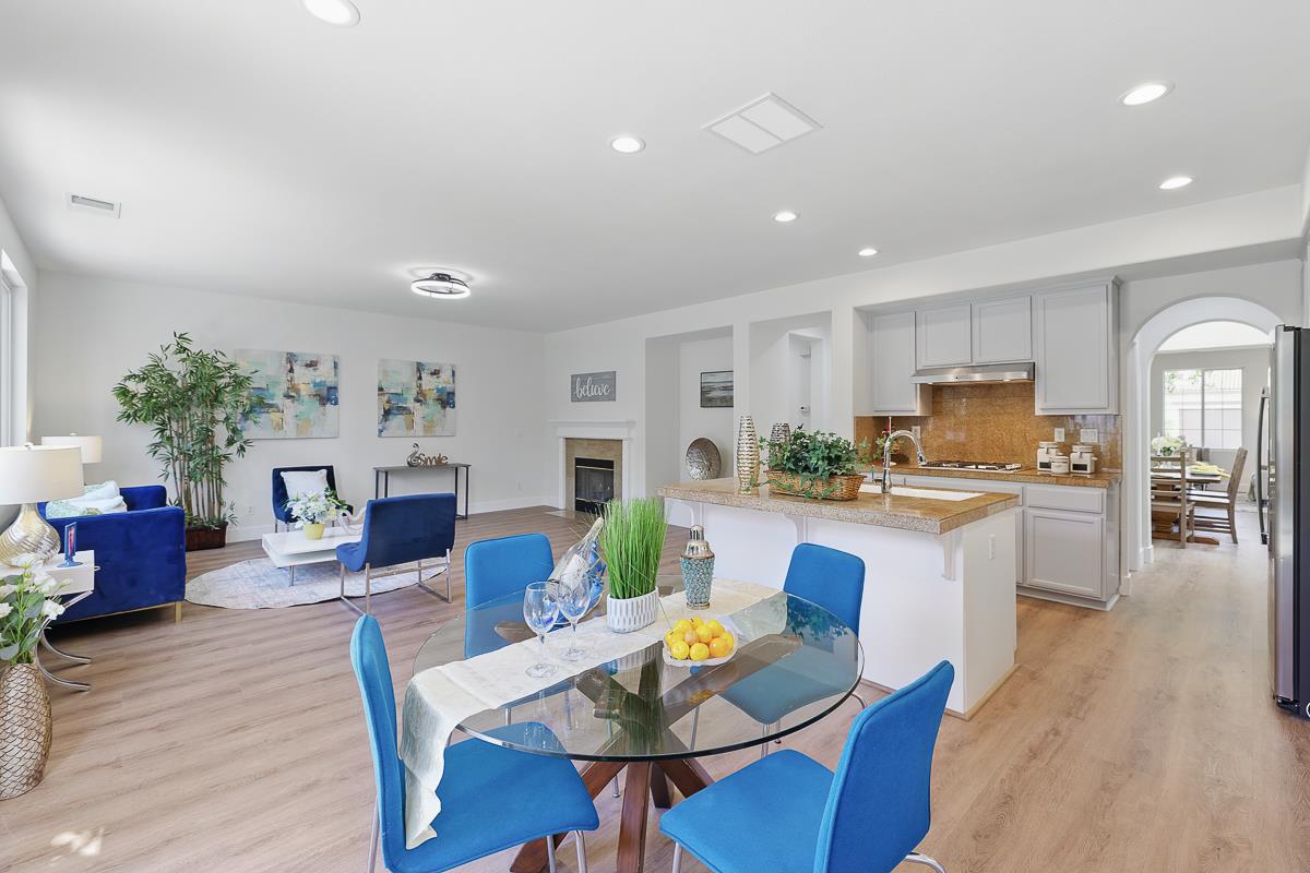 Detail Gallery Image 21 of 66 For 2342 Winchester Loop, Discovery Bay,  CA 94505 - 4 Beds | 3 Baths