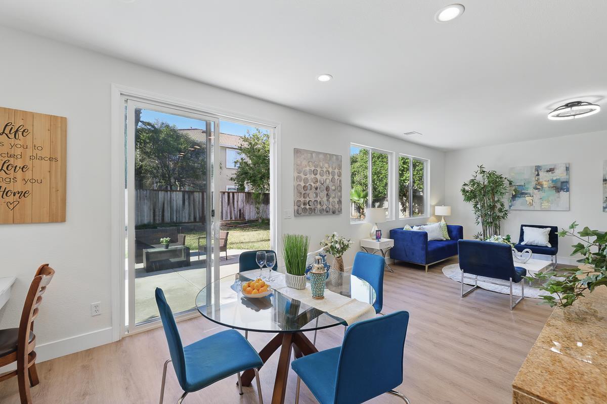 Detail Gallery Image 22 of 66 For 2342 Winchester Loop, Discovery Bay,  CA 94505 - 4 Beds | 3 Baths