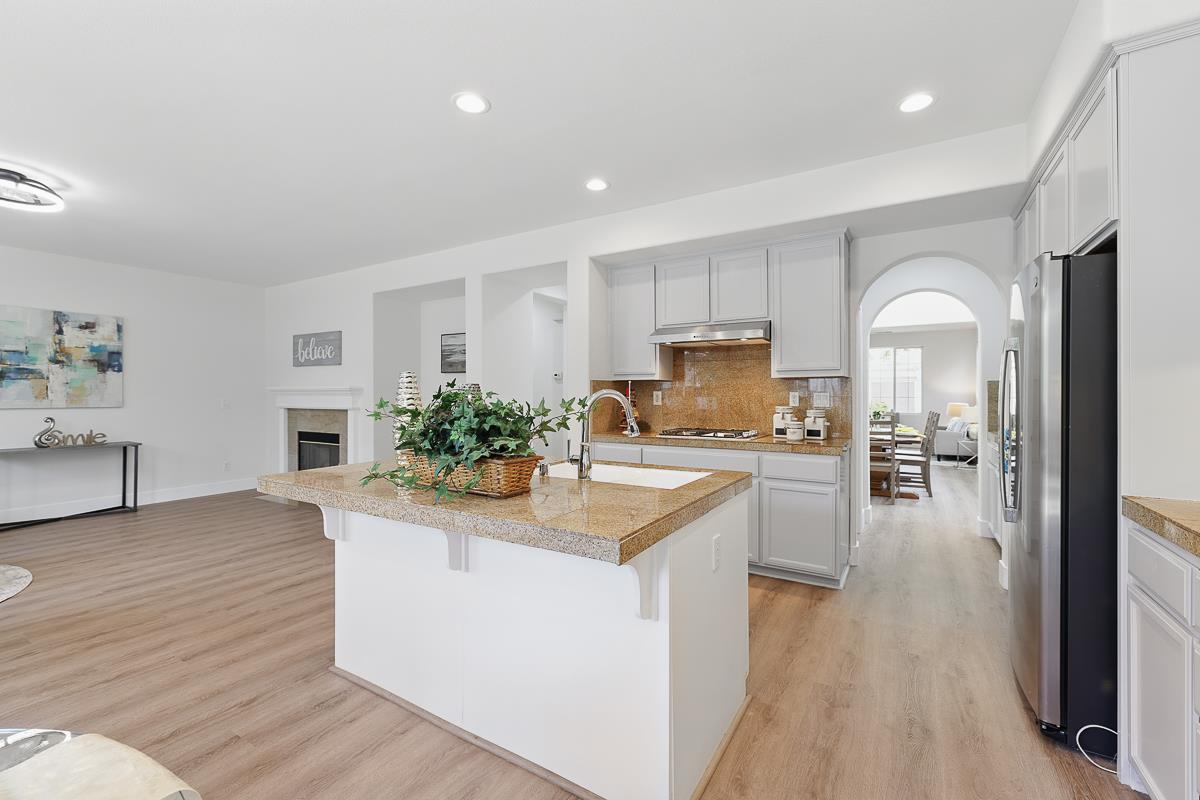 Detail Gallery Image 26 of 66 For 2342 Winchester Loop, Discovery Bay,  CA 94505 - 4 Beds | 3 Baths