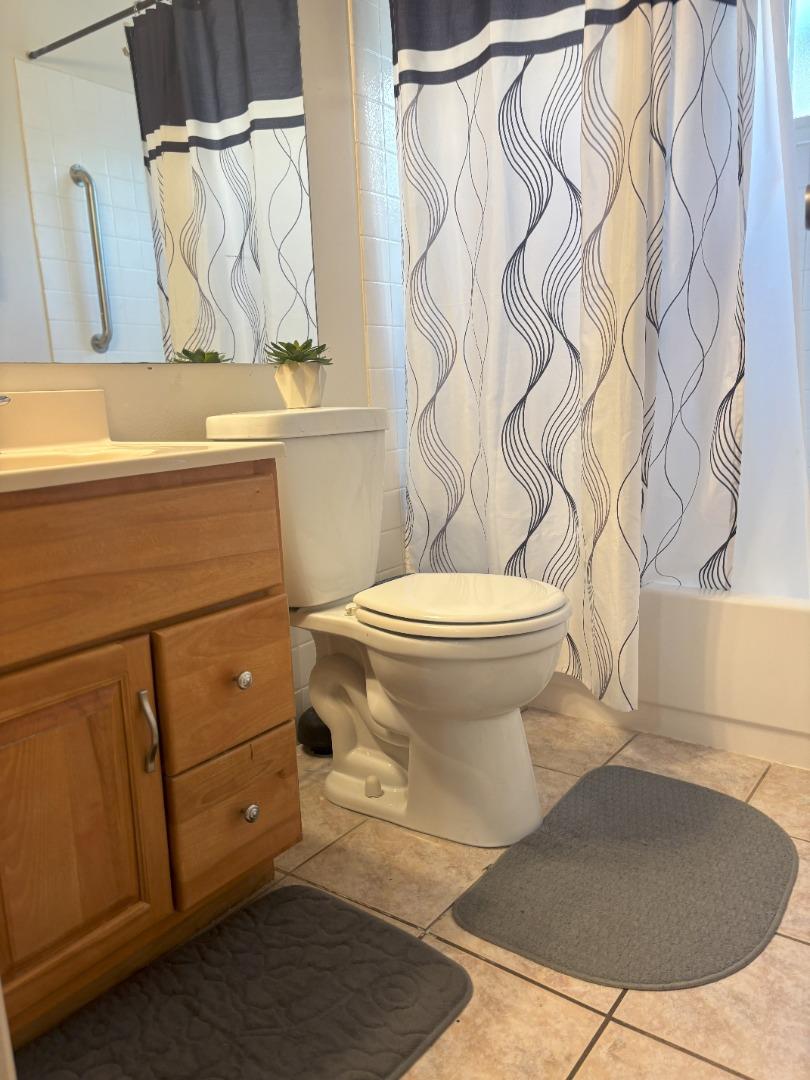 Detail Gallery Image 12 of 19 For 2724 Toland Dr, Fairfield,  CA 94534 - 3 Beds | 2 Baths