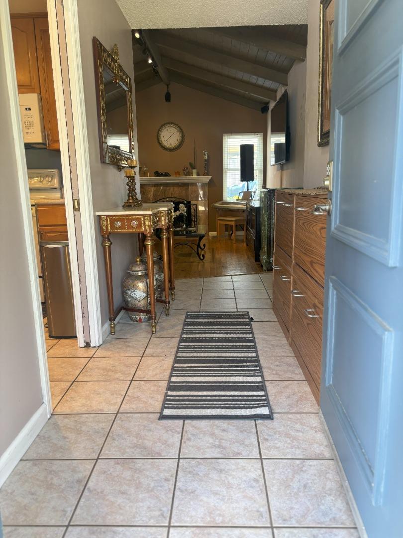 Detail Gallery Image 5 of 19 For 2724 Toland Dr, Fairfield,  CA 94534 - 3 Beds | 2 Baths