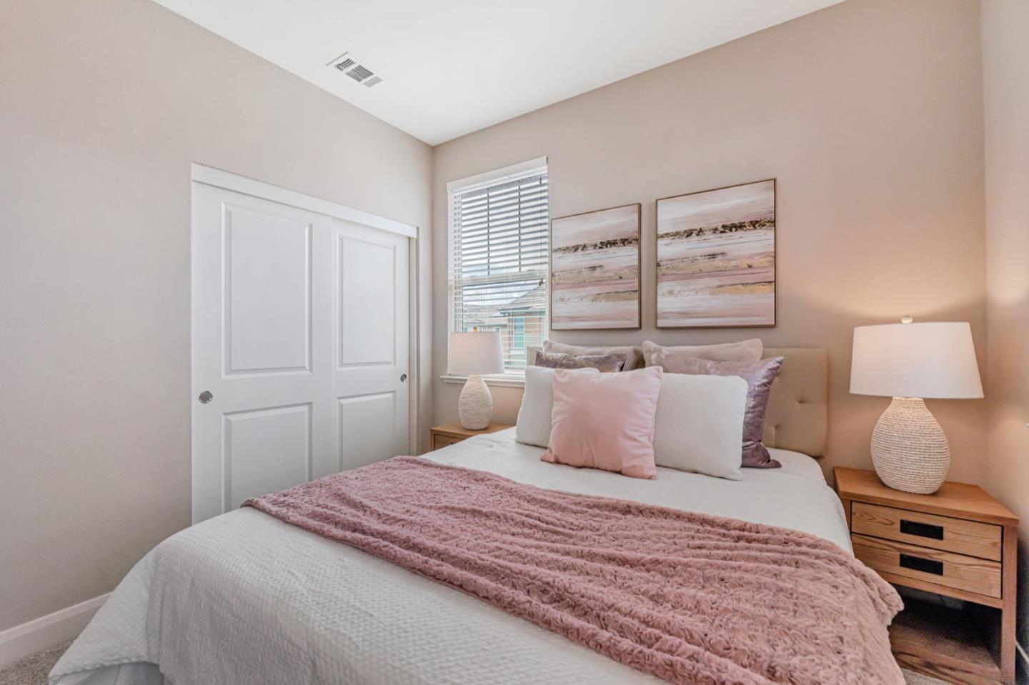 Detail Gallery Image 17 of 39 For 1610 Hidden Creek Ln, Milpitas,  CA 95035 - 4 Beds | 3/1 Baths