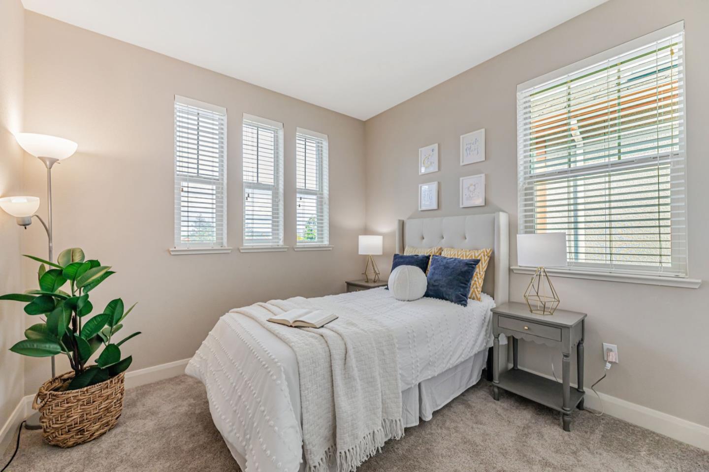 Detail Gallery Image 20 of 39 For 1610 Hidden Creek Ln, Milpitas,  CA 95035 - 4 Beds | 3/1 Baths