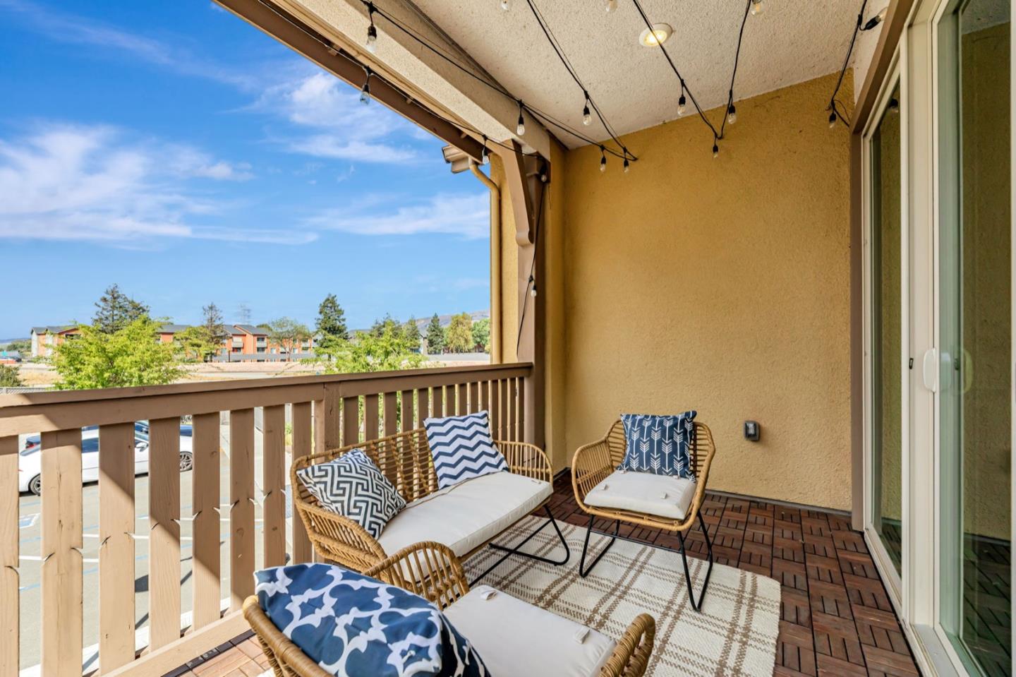 Detail Gallery Image 32 of 39 For 1610 Hidden Creek Ln, Milpitas,  CA 95035 - 4 Beds | 3/1 Baths