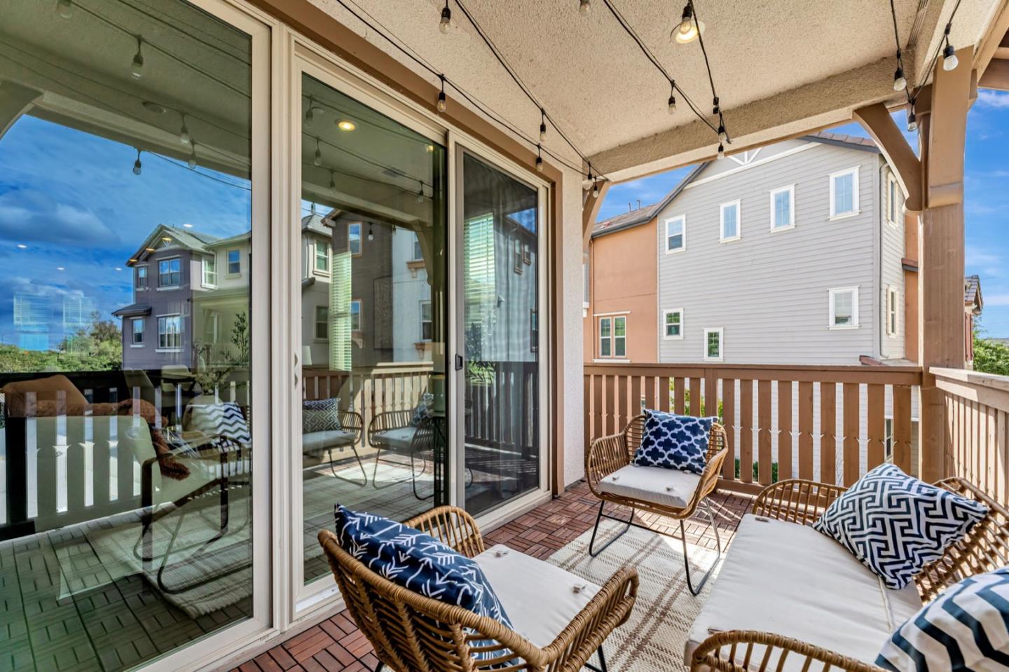 Detail Gallery Image 33 of 39 For 1610 Hidden Creek Ln, Milpitas,  CA 95035 - 4 Beds | 3/1 Baths