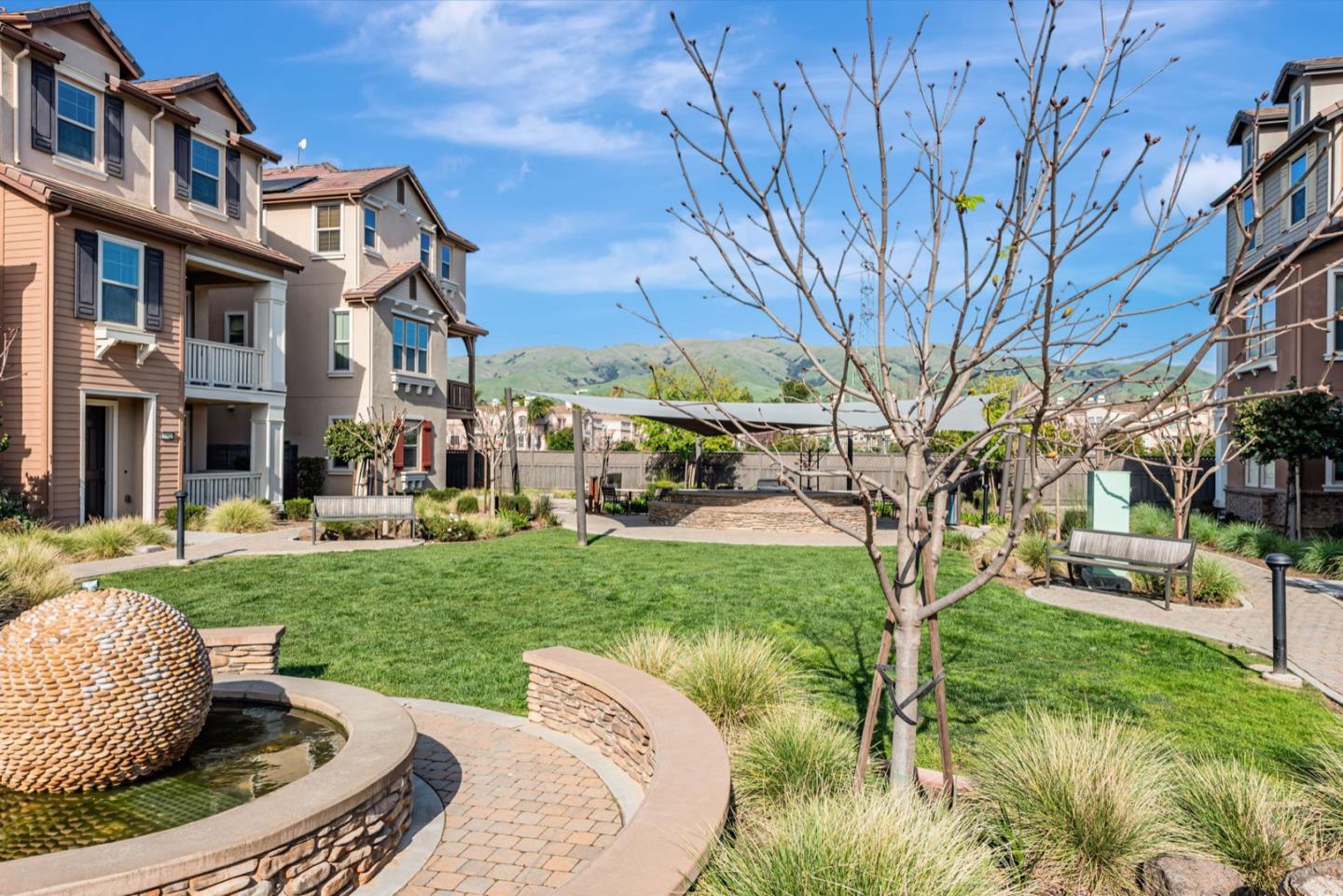 Detail Gallery Image 36 of 39 For 1610 Hidden Creek Ln, Milpitas,  CA 95035 - 4 Beds | 3/1 Baths