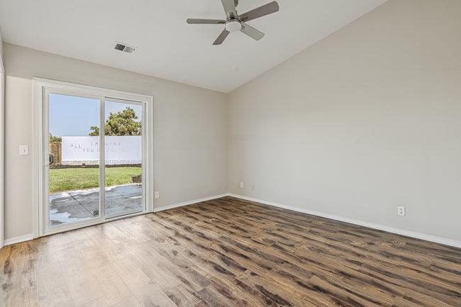 Detail Gallery Image 13 of 21 For 2240 Preston Ct, Hollister,  CA 95023 - 3 Beds | 2 Baths