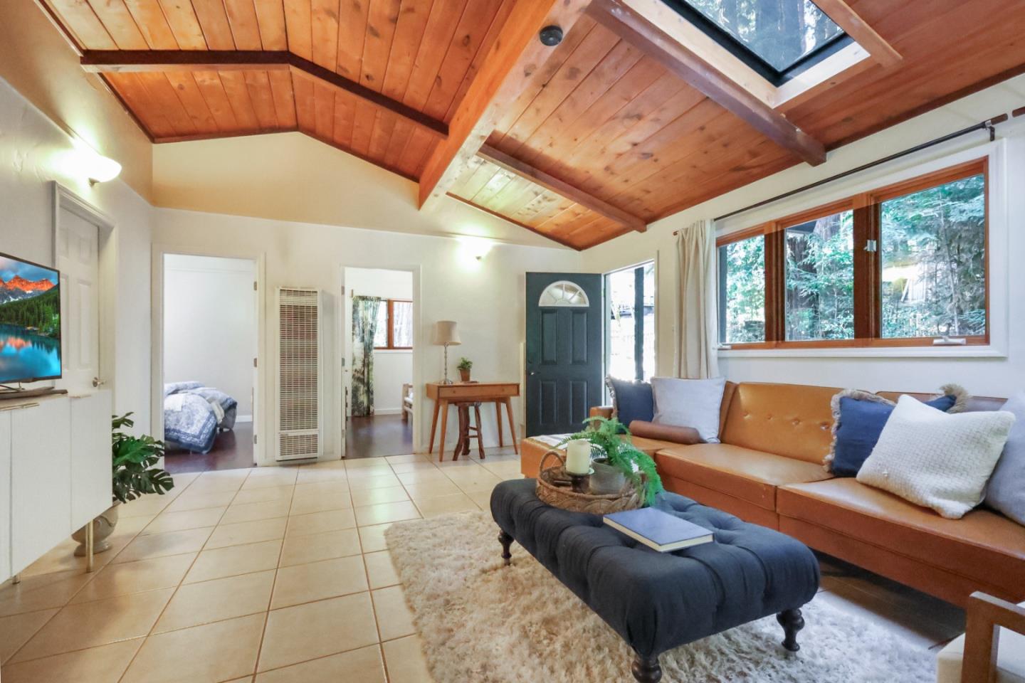 Detail Gallery Image 5 of 18 For 599 Lilac Ave, Boulder Creek,  CA 95006 - 3 Beds | 1 Baths