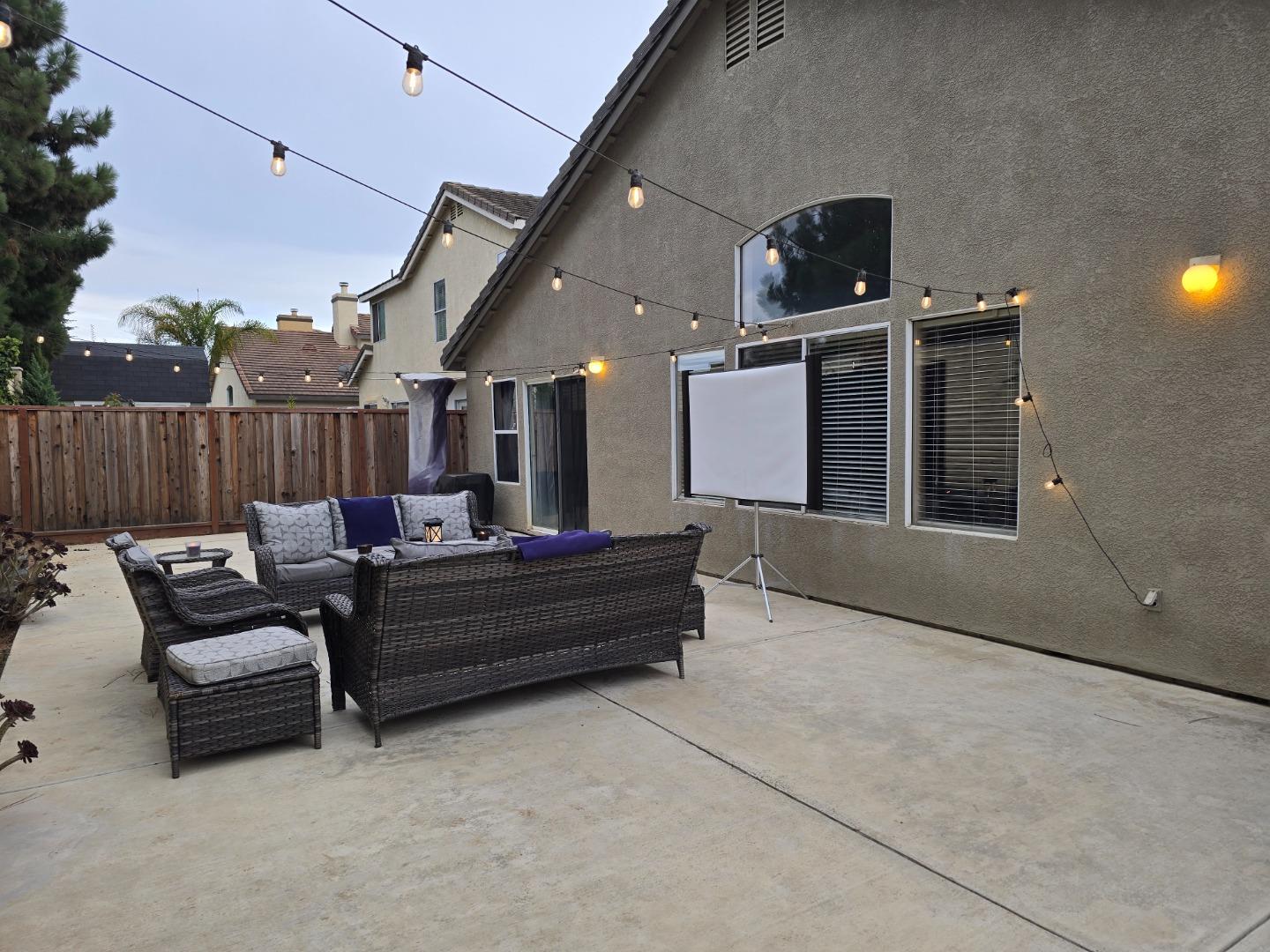 Detail Gallery Image 42 of 43 For 831 Cactus Ct, Salinas,  CA 93905 - 4 Beds | 2/1 Baths