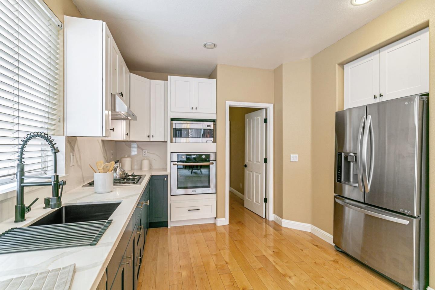 Detail Gallery Image 18 of 40 For 3508 Casabella Ct, San Jose,  CA 95148 - 5 Beds | 3 Baths