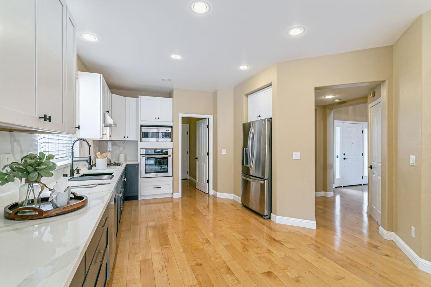 Detail Gallery Image 19 of 40 For 3508 Casabella Ct, San Jose,  CA 95148 - 5 Beds | 3 Baths