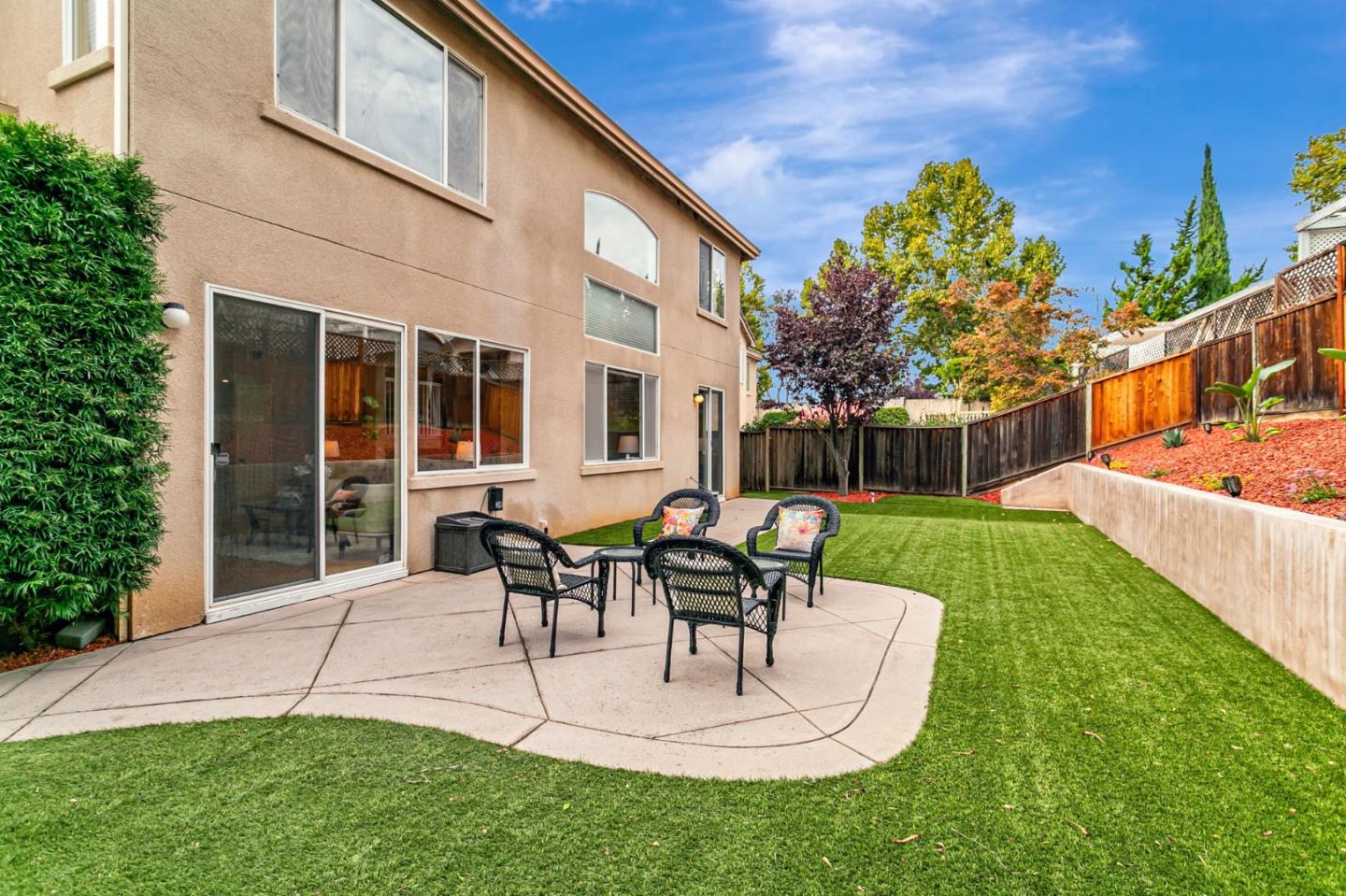 Detail Gallery Image 8 of 40 For 3508 Casabella Ct, San Jose,  CA 95148 - 5 Beds | 3 Baths