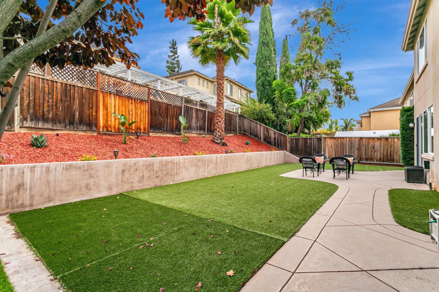 Detail Gallery Image 9 of 40 For 3508 Casabella Ct, San Jose,  CA 95148 - 5 Beds | 3 Baths