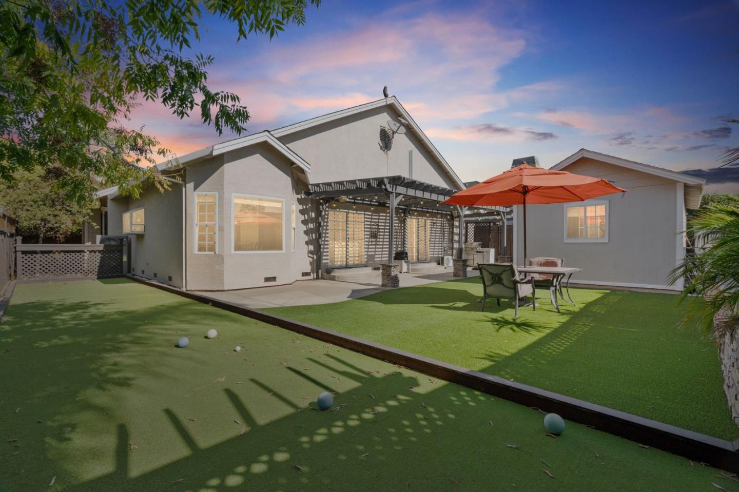 Detail Gallery Image 23 of 29 For 90 Angelica Way, Morgan Hill,  CA 95037 - 4 Beds | 3 Baths