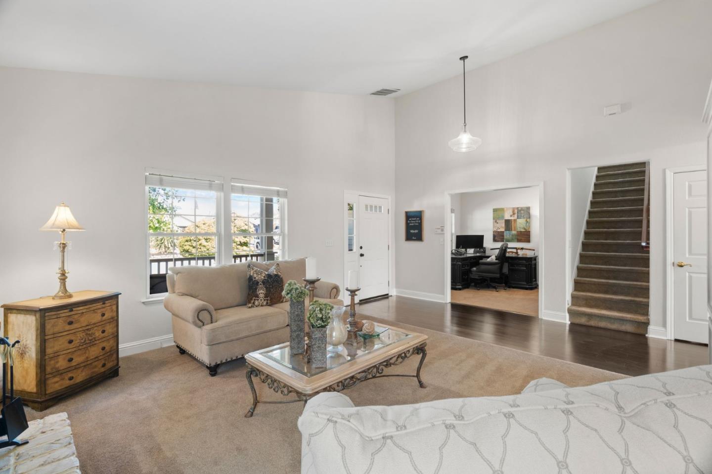 Detail Gallery Image 5 of 29 For 90 Angelica Way, Morgan Hill,  CA 95037 - 4 Beds | 3 Baths