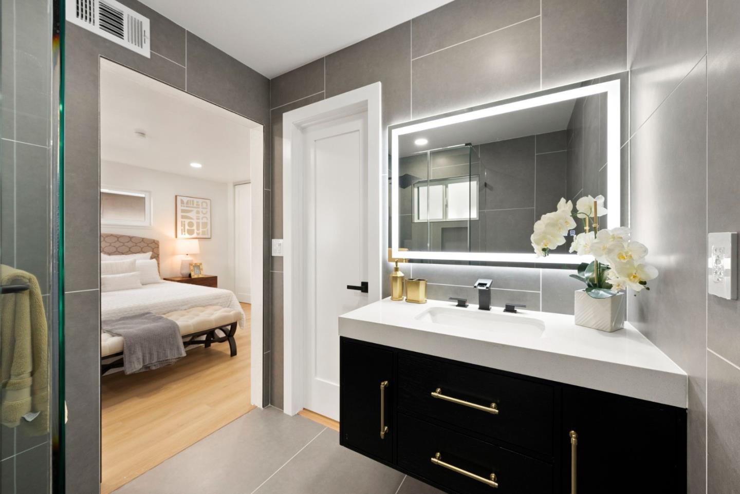 Detail Gallery Image 16 of 48 For 2090 Elmgrove Ln, San Jose,  CA 95130 - 4 Beds | 3 Baths