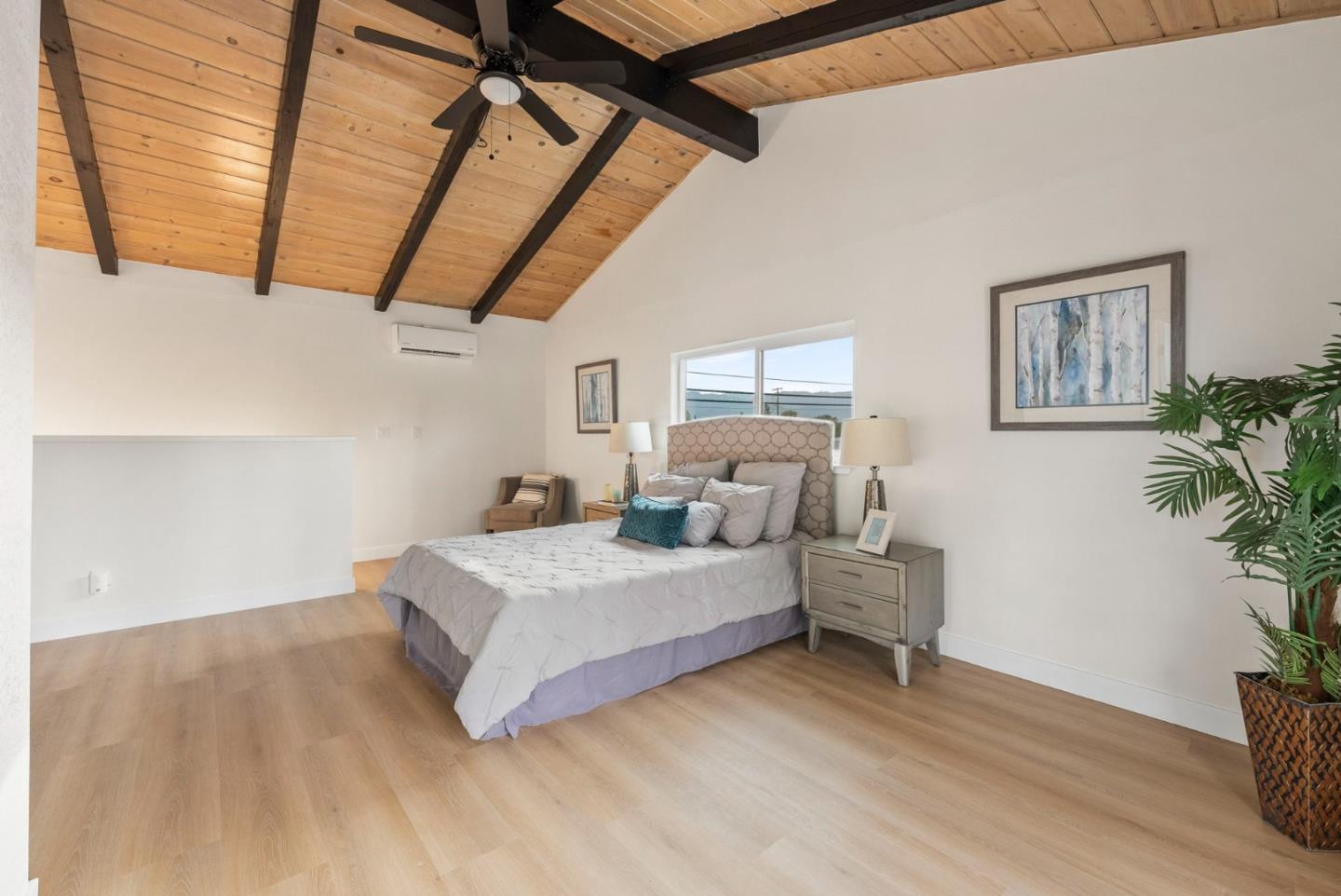 Detail Gallery Image 25 of 48 For 2090 Elmgrove Ln, San Jose,  CA 95130 - 4 Beds | 3 Baths