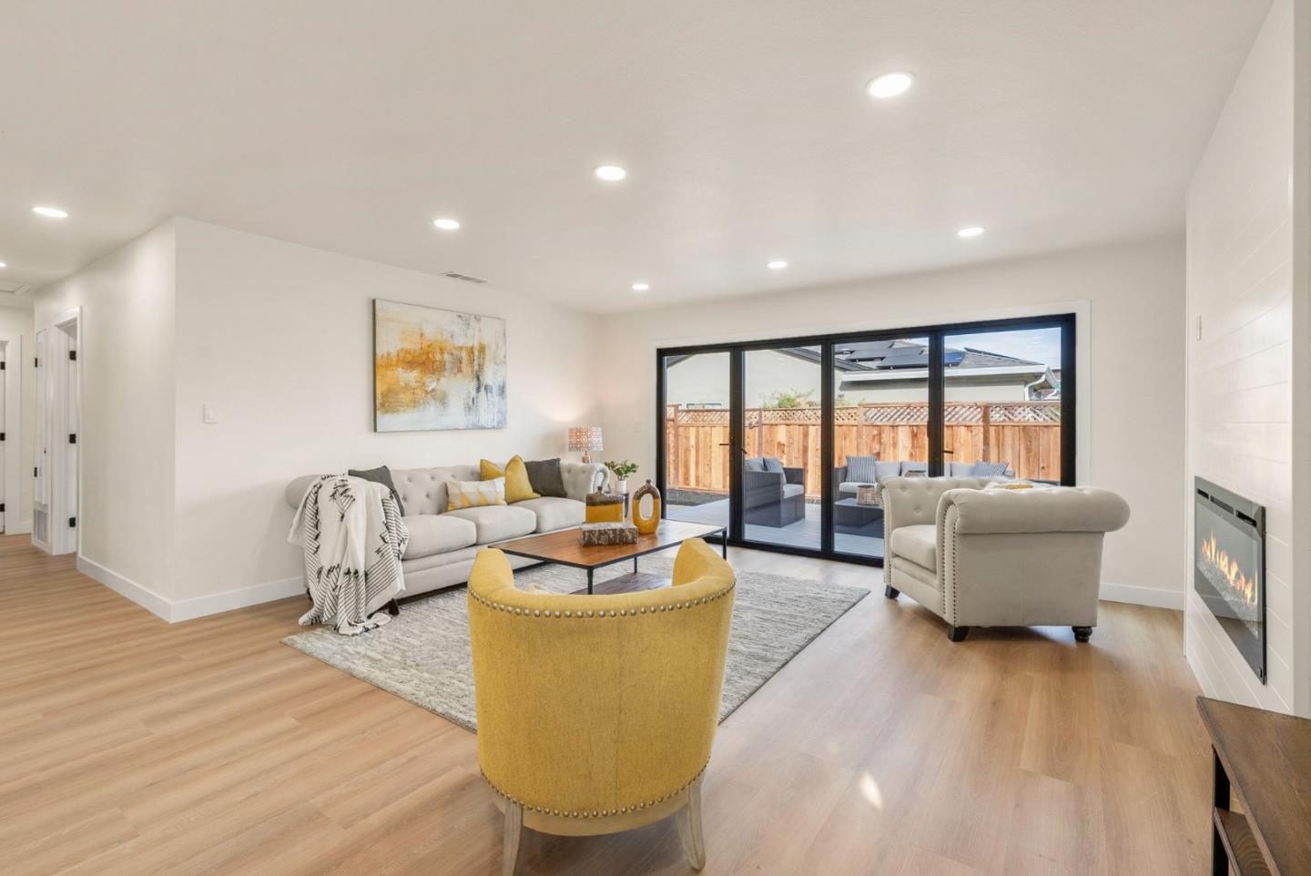 Detail Gallery Image 4 of 48 For 2090 Elmgrove Ln, San Jose,  CA 95130 - 4 Beds | 3 Baths