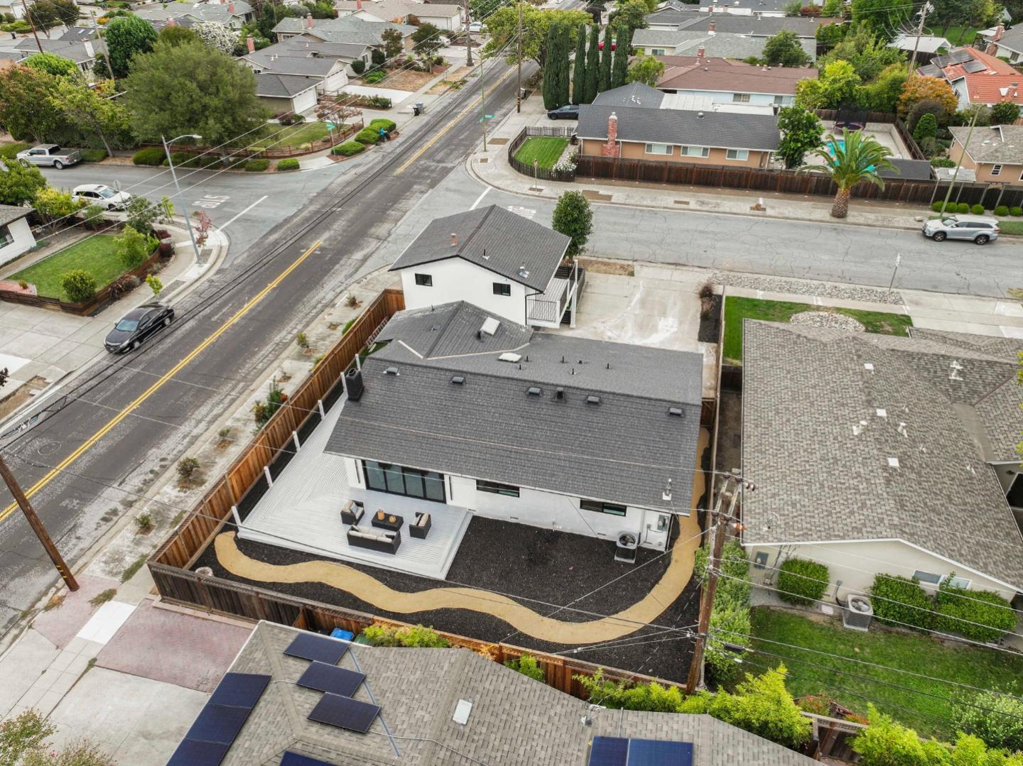 Detail Gallery Image 43 of 48 For 2090 Elmgrove Ln, San Jose,  CA 95130 - 4 Beds | 3 Baths