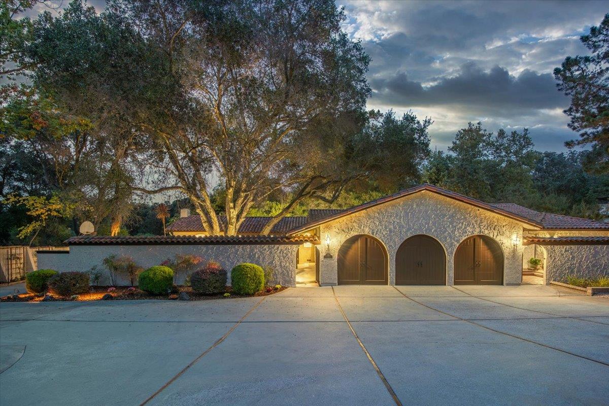 15390 QUITO RD, SARATOGA, CA 95070  Photo 2