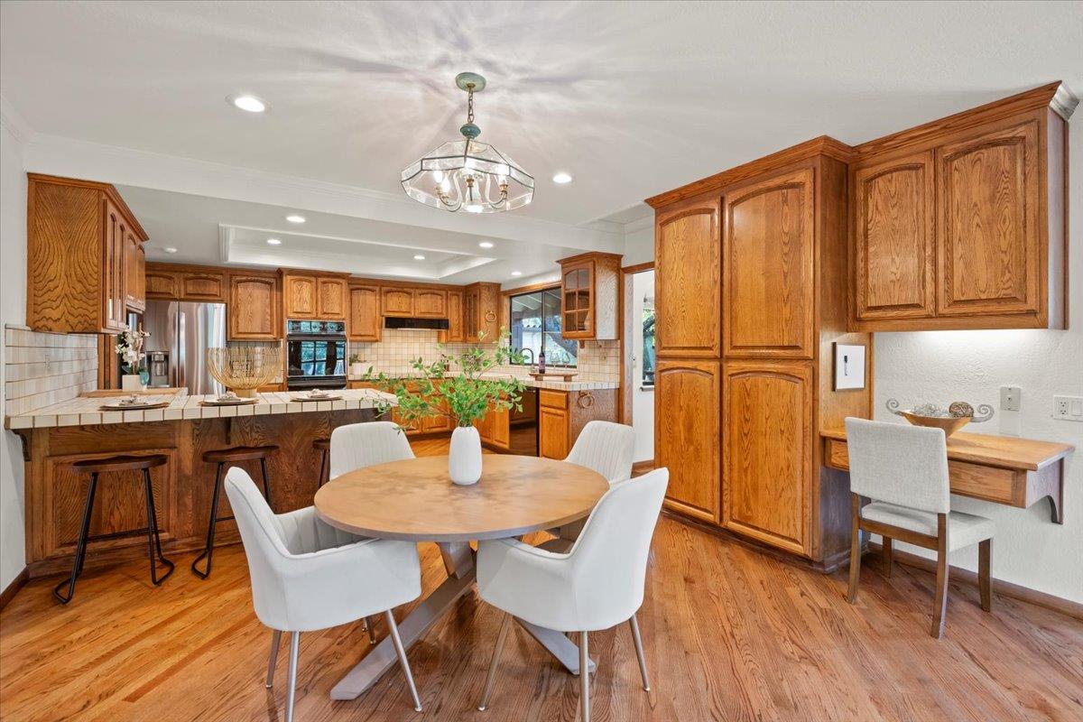 Detail Gallery Image 23 of 69 For 15390 Quito Rd, Saratoga,  CA 95070 - 5 Beds | 3 Baths