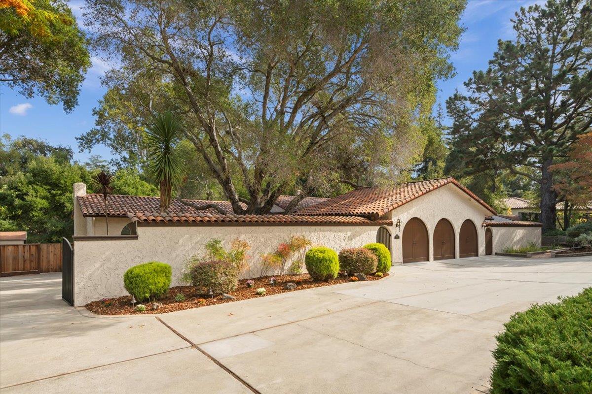 15390 QUITO RD, SARATOGA, CA 95070  Photo 3