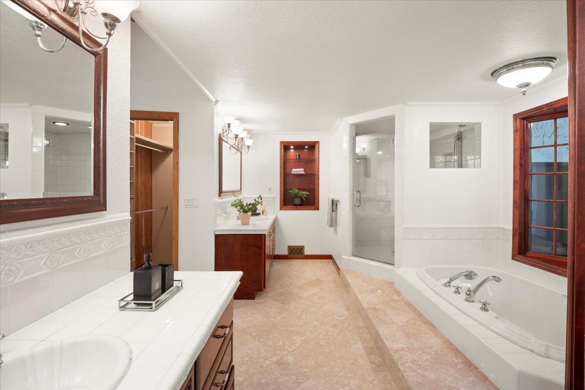 Detail Gallery Image 41 of 69 For 15390 Quito Rd, Saratoga,  CA 95070 - 5 Beds | 3 Baths