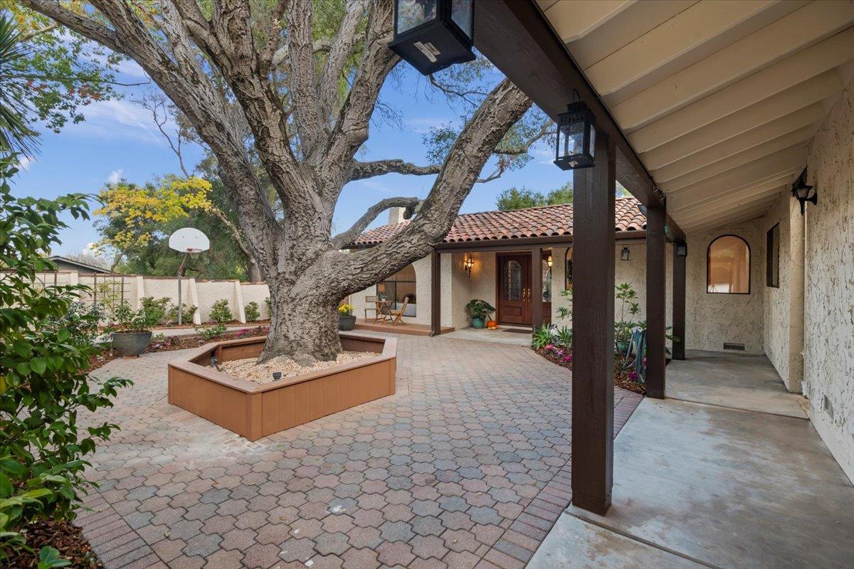 15390 QUITO RD, SARATOGA, CA 95070  Photo 9