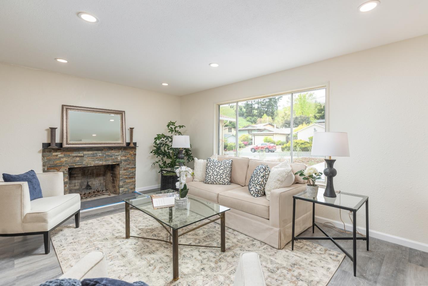 Detail Gallery Image 6 of 26 For 2632 Wright Ave, Pinole,  CA 94564 - 3 Beds | 2 Baths
