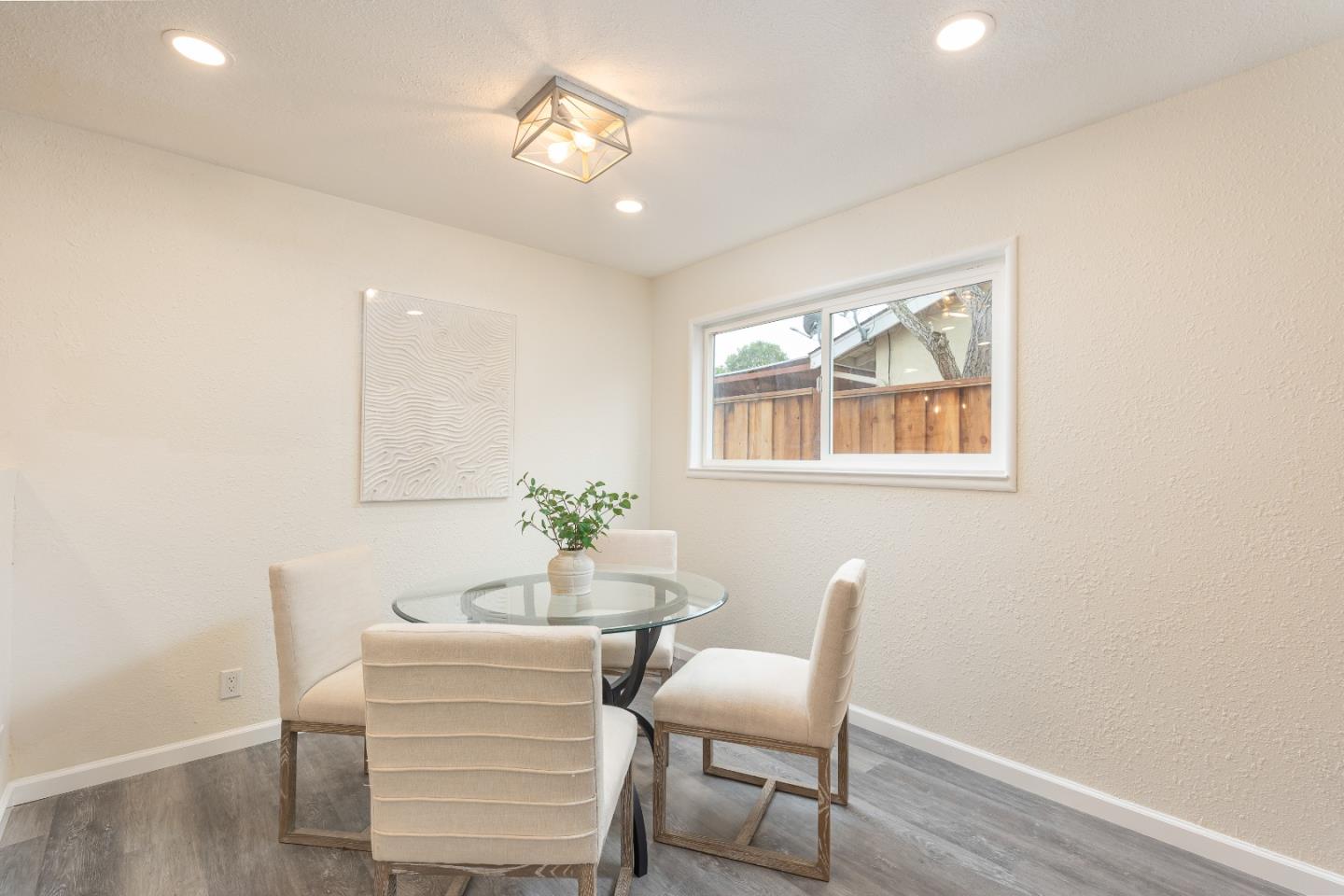 Detail Gallery Image 9 of 26 For 2632 Wright Ave, Pinole,  CA 94564 - 3 Beds | 2 Baths