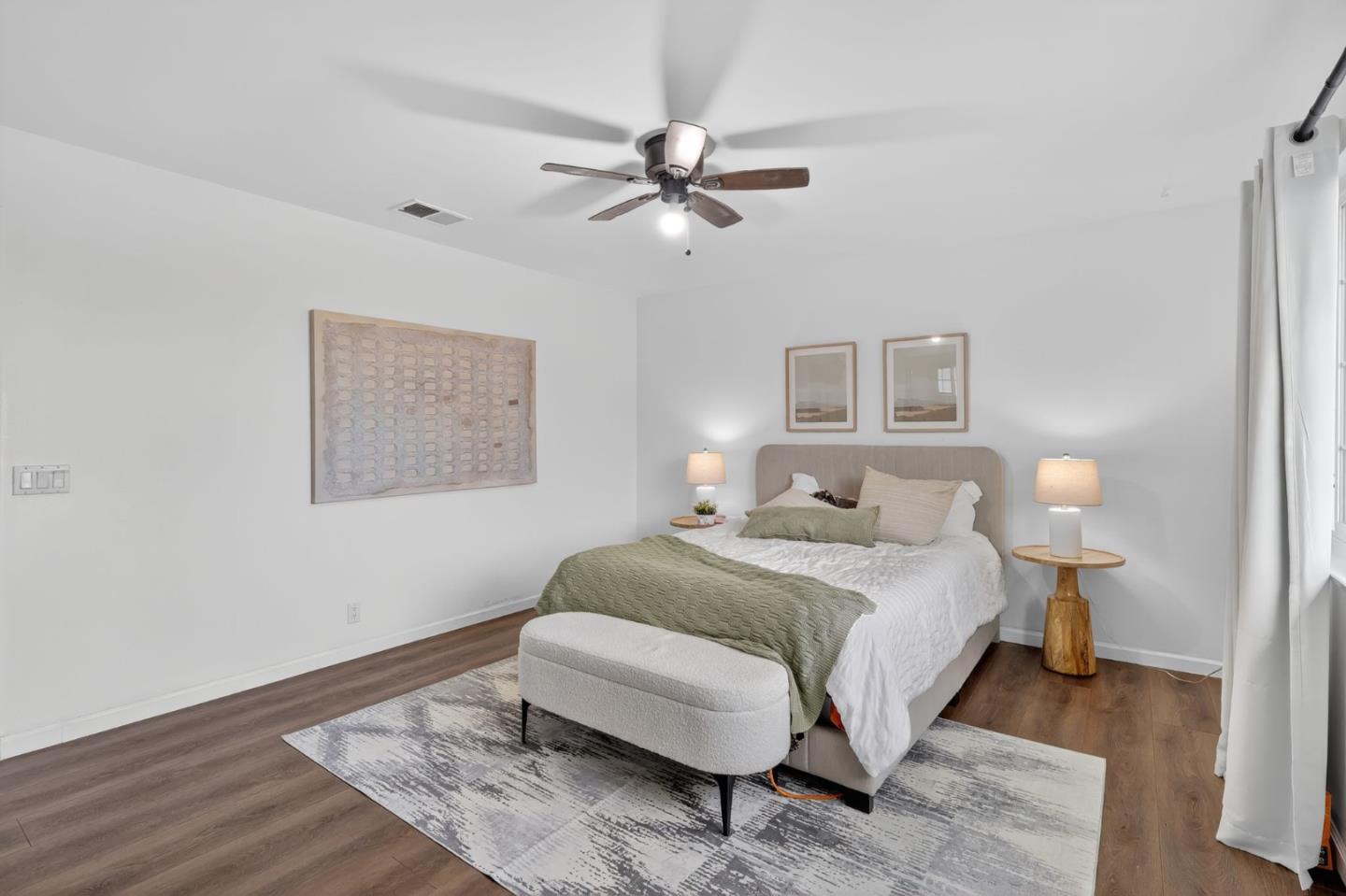 Detail Gallery Image 17 of 28 For 774 River View Dr, San Jose,  CA 95111 - 4 Beds | 3 Baths