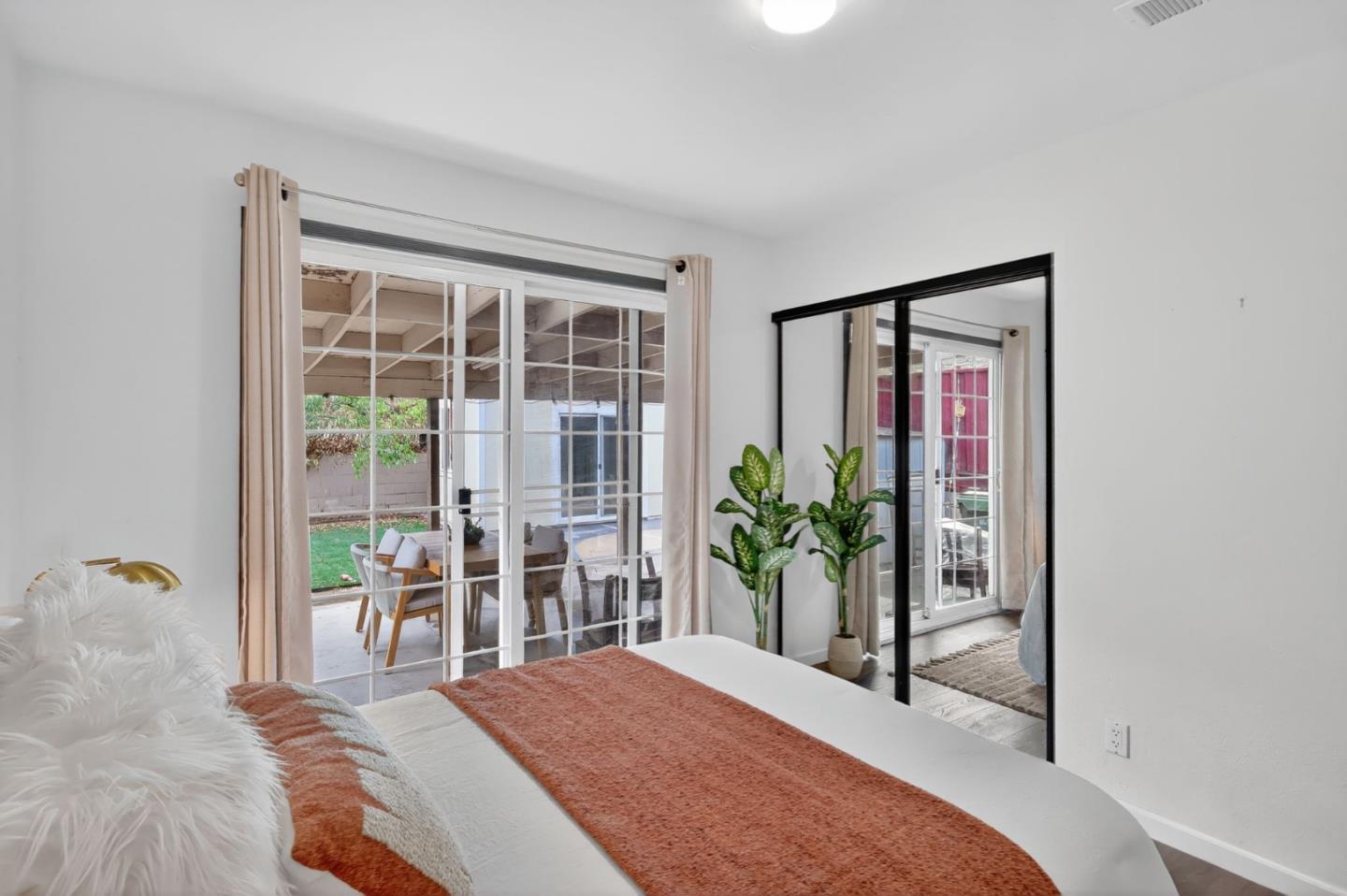 Detail Gallery Image 19 of 28 For 774 River View Dr, San Jose,  CA 95111 - 4 Beds | 3 Baths