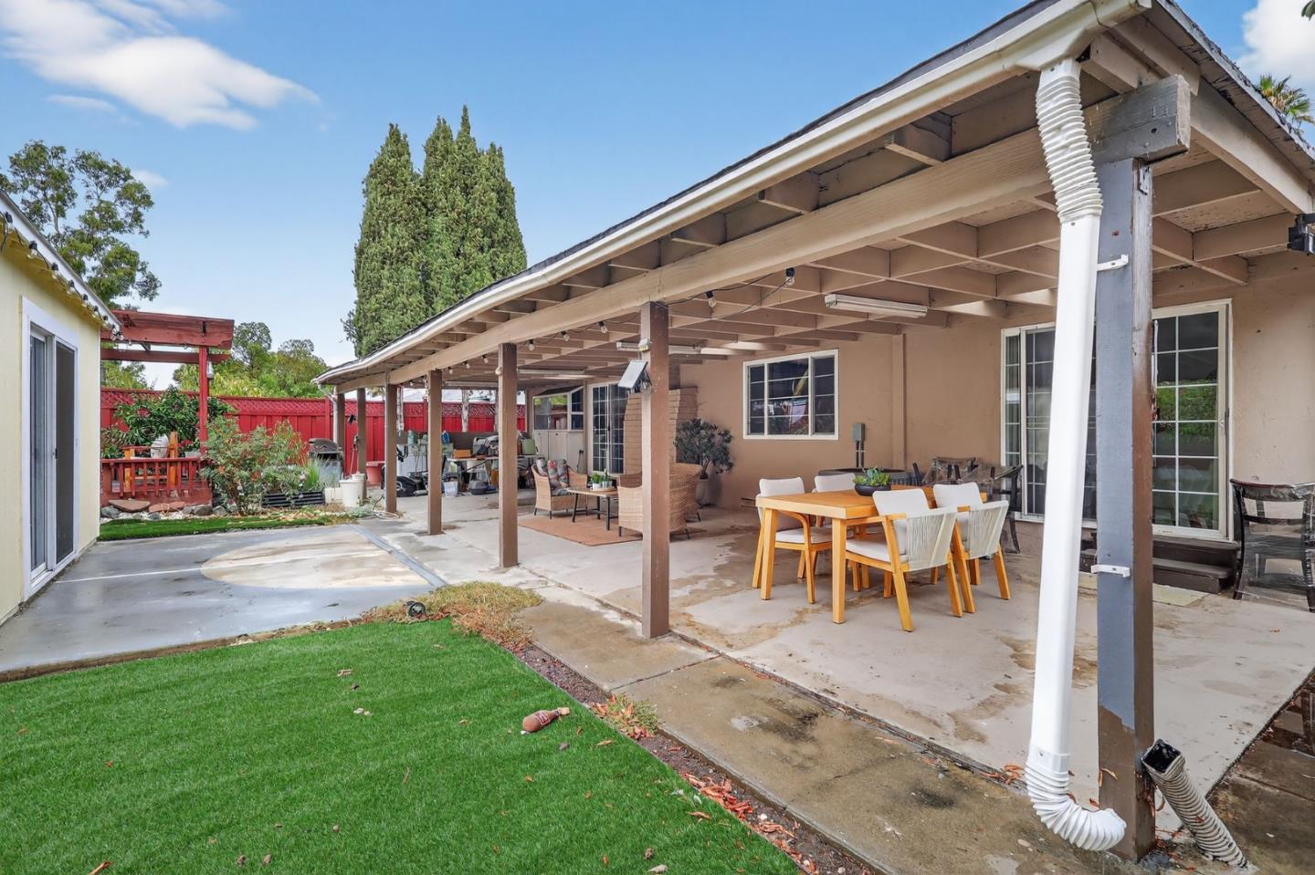 Detail Gallery Image 23 of 28 For 774 River View Dr, San Jose,  CA 95111 - 4 Beds | 3 Baths