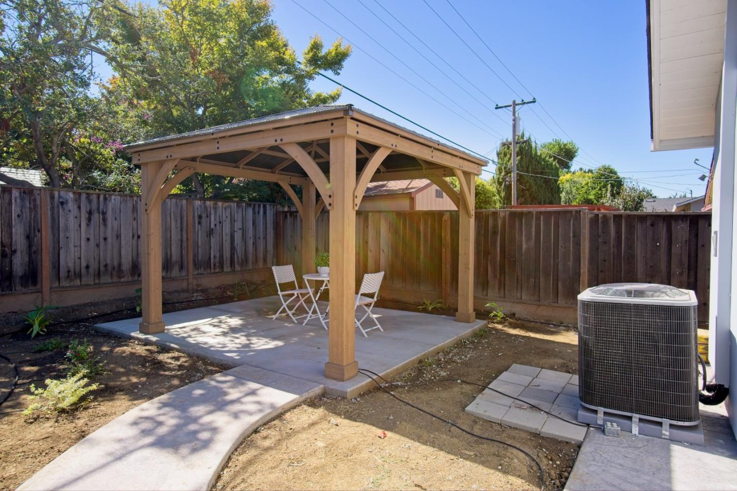 Detail Gallery Image 27 of 27 For 922 Iris Ave, Sunnyvale,  CA 94086 - 4 Beds | 3 Baths