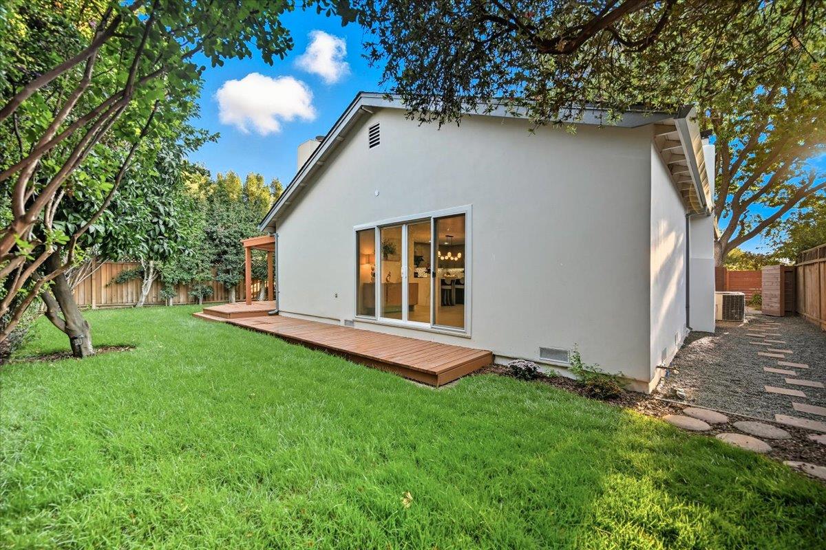 Detail Gallery Image 23 of 113 For 3104 Cherry Ave, San Jose,  CA 95118 - 4 Beds | 3 Baths