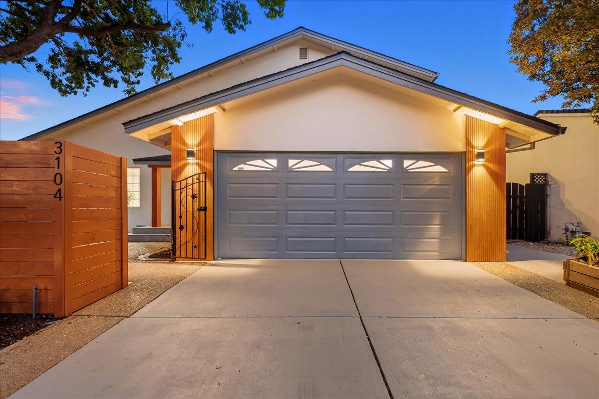 Detail Gallery Image 4 of 113 For 3104 Cherry Ave, San Jose,  CA 95118 - 4 Beds | 3 Baths