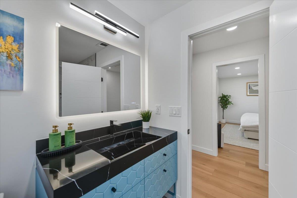 Detail Gallery Image 94 of 113 For 3104 Cherry Ave, San Jose,  CA 95118 - 4 Beds | 3 Baths