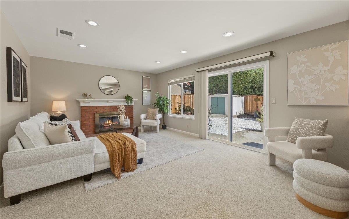 Detail Gallery Image 12 of 50 For 1084 N Hillview Dr, Milpitas,  CA 95035 - 4 Beds | 3 Baths